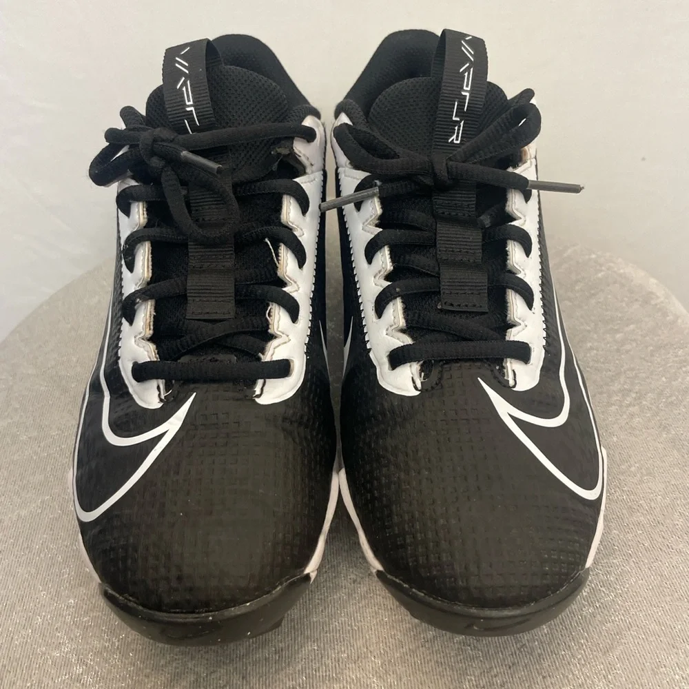 Nike lightweight black